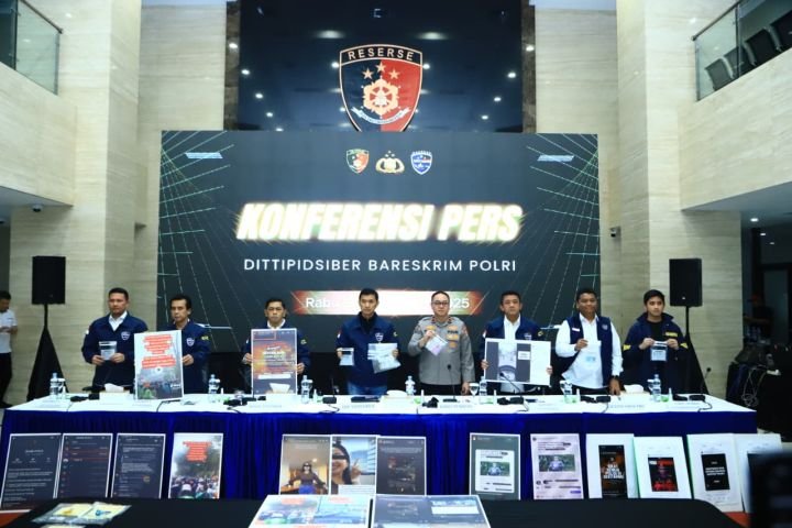 1000066953_920135.jpg