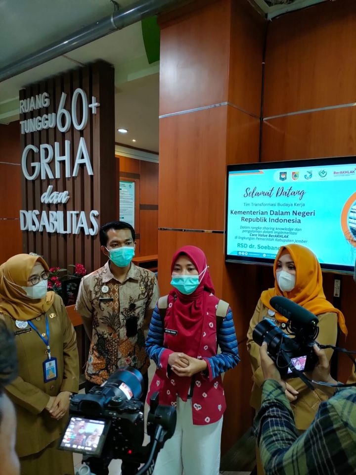 1697519748-benchmarking-budaya-kerja-berakhlak-di-pemerintah-kabupaten-jember.jpeg