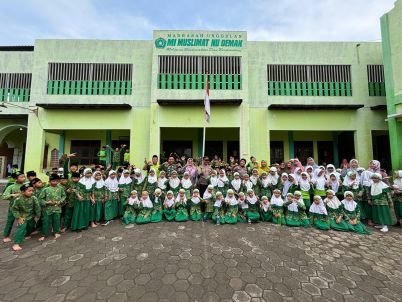 1758503357edukasi-scaled.jpg