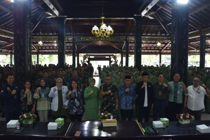 1758503821bijak.jpg
