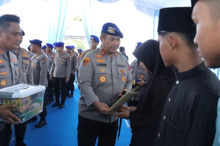 1efad3ed-4d0c-48de-9975-efd16eed2f81_335817.jpg