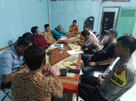 Polsek Sokaraja Dampingi Warga Mediasi Dengan Pengembang Perumahan