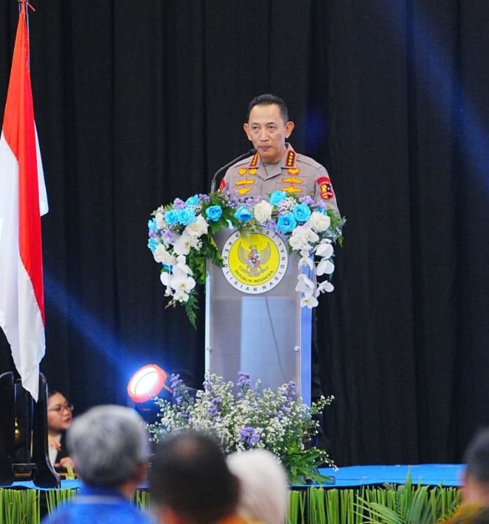 97b4ccf1-0122-4f59-9cd1-5c2cc2844483_214869.jpg