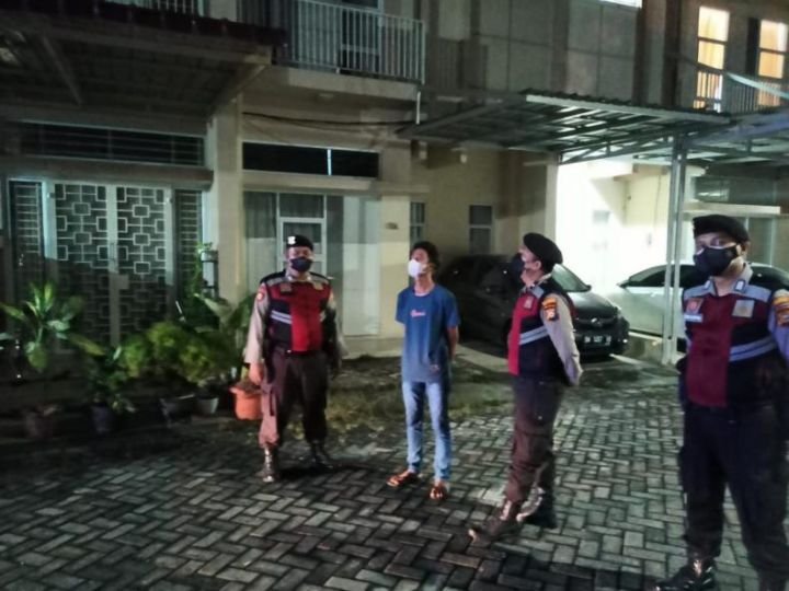 A4_Berikan-Rasa-Aman-Saat-Idul-Fitri-1443-H-Polresta-Pekanbaru-Gelar-Operasi-Rumah-Kosong.jpg