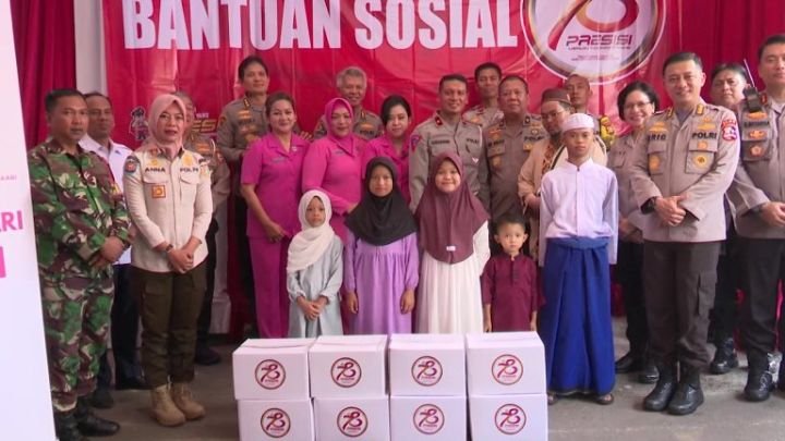 BAKTI-SOSIAL-DALAM-RANGKA-PERINGATAN-KE-78-HARI-BHAYANGKARA-TAHUN-2024-YAYASAN-WARUNG-JATI-frame-at-2m21s-1-768x432-1.jpg