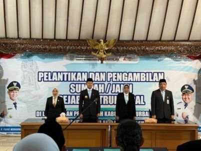 Bupati-Purbalingga-Lantik-113-Pejabat-Administrator3-768x576-1.jpeg
