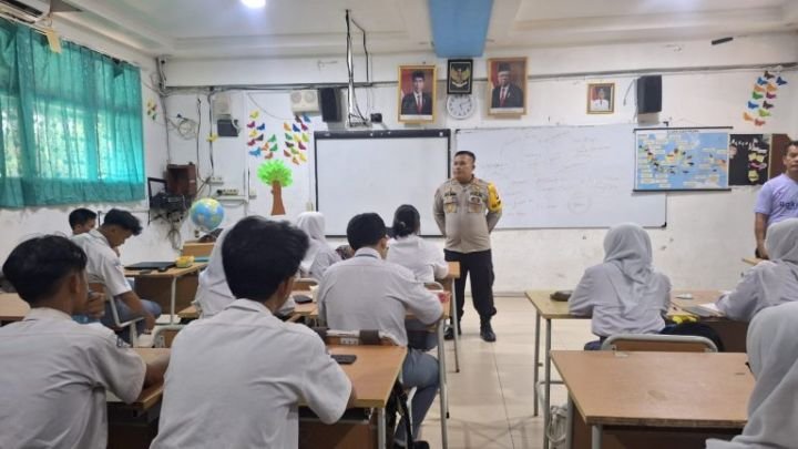 Edukasi-Pelajar-Untuk-Jauhi-Tawuran-17-768x432-1.jpeg