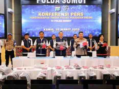 Polda Sumatra Utara Sita Puluhan Perangkat Dan Rekening