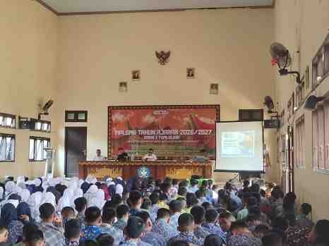 MPLSMB SMAN 1 Tumijajar Kenalkan Jurnalistik dan Etika Bersosial Media