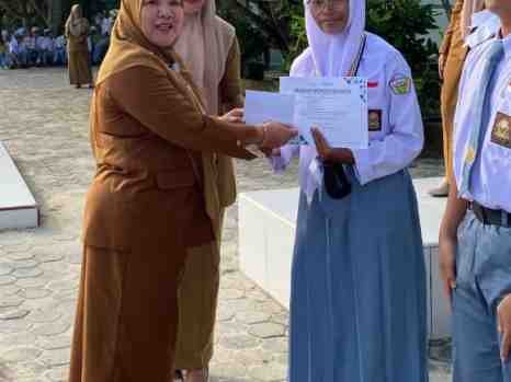 Siswi SMAN 2 Dayun Raih Medali Emas Di Ajang Olimpiade Sains Tingkat Nasinal 2026 Bidang Kedokteran Dasar