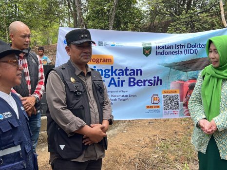 Penyerahan Program Air Bersih IDII bersama ITB dan Rumah Amal kepada Wakil Bupati Aceh Tengah