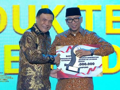 Pemprov Lampung Raih Apresiasi Terbaik II Akses Penduduk terhadap Pelayanan Pendidikan Regional Sumatera