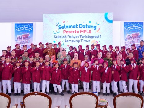 Sekolah Rakyat Terintegrasi Lampung Timur Diresmikan, Wagub Jihan Tekankan Penguatan Karakter