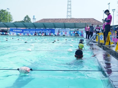Wulan Mirza Buka Lampung Fun Swimming Festival 2026, Dorong Anak Lampung Tumbuh Sehat dan Percaya Diri