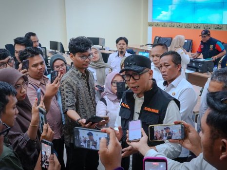 Gunung Anak Krakatau Masih Siaga, Pemprov Lampung Perkuat Mitigasi dari Laut hingga Layanan Kesehatan