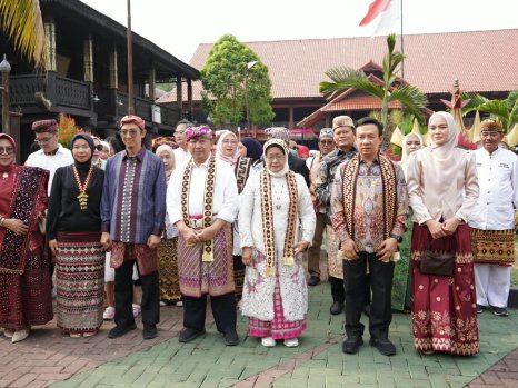 Pemprov Lampung Dukung Pameran Kayu Ara, Rawat Pengetahuan dan Warisan Budaya untuk Generasi Mendatang