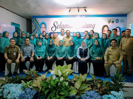 Ketua TP PKK Lampung Canangkan Desa TAPIS di Serdang, Dorong Penguatan Peran PKK dalam Pemberdayaan Keluarga dan Masyarakat