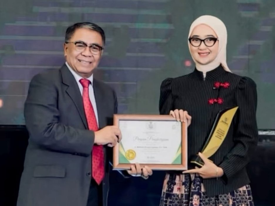 Gubernur Mirza Kembali Raih Grand BAZNAS Awards 2026, Perkuat Ekosistem Zakat Produktif di Lampung