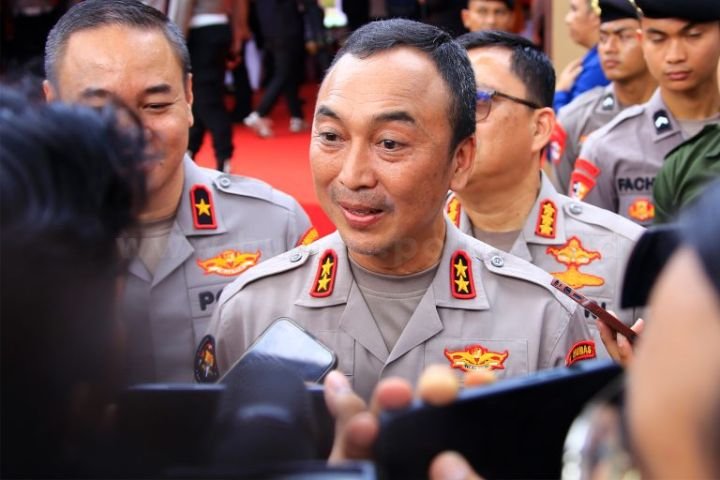 KADIV-HUMAS-POLRI-1-768x512-1.jpg