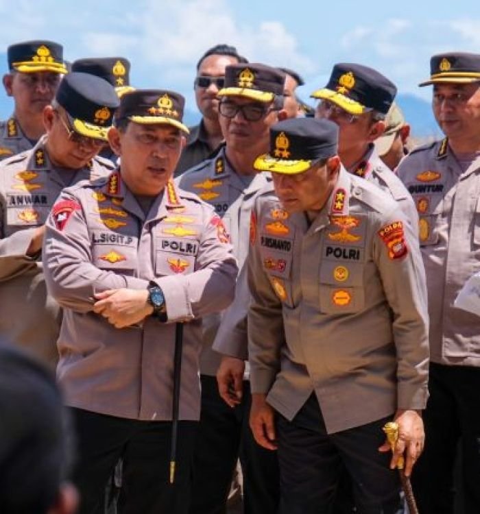KAPOLRI-TINJAU-768x432-1.jpg