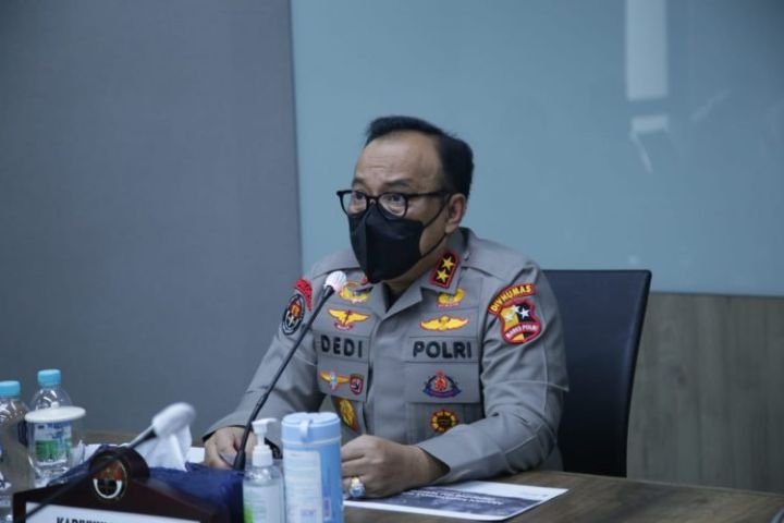 Kadiv-Humas-Polri-750x500-1.jpg