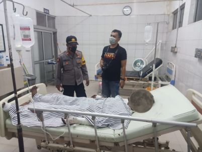 Karena-Kurang-Hati-Hati-Seorang-Pekerja-Tersengat-Listrik-Saat-Perbaiki-Genting-Bocor.jpeg