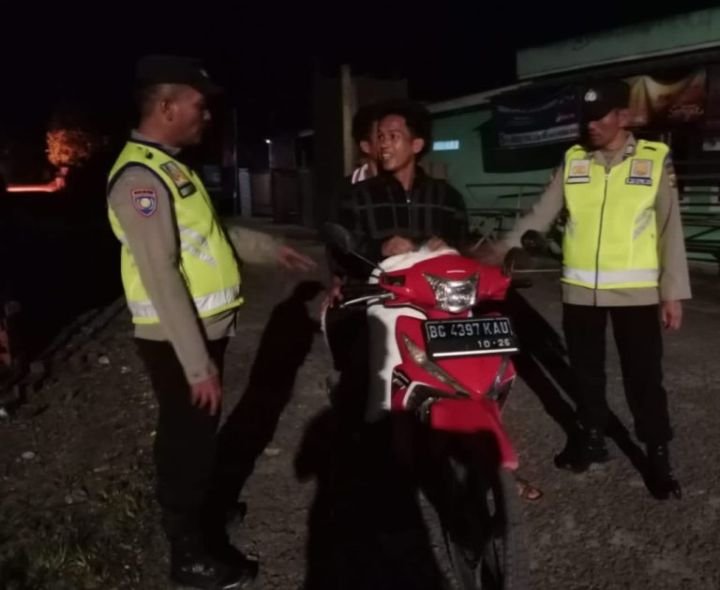 Patroli-Titik-Rawan-Kejahatan-7-768x629-1.jpeg