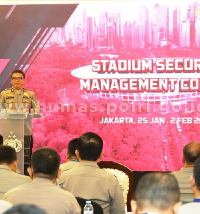 Polri-Gelar-Kursus-Pengamanan-Manajemen-Stadion-768x512-1.jpg