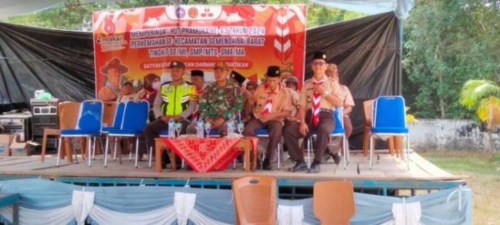 Polsek-Cempaka-Lakukan-Pengamanan-Upacara-Penutupan-Hari-Pramuka-ke-63-dan-LT2-Gerakan-Pramuka-768x346-1.jpg