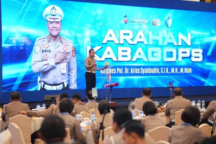 Rapat-Evaluasi-Bagops-di-Bandung-2_782968.jpg