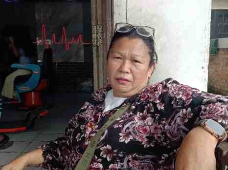 TANGIS..SEORANG JANDA DI PANGKALAN KERINCI MENGAKU MENJADI KORBAN DUGAAN PENIPUAN BERKEDOK PENDAMPINGAN HUKUM, KERUGIAN DIKLAIM MENCAPAI RP70 JUTA