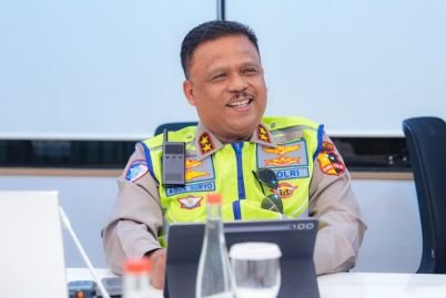 agus-suryo-tertawa-scaled-1-768x514-1.jpg