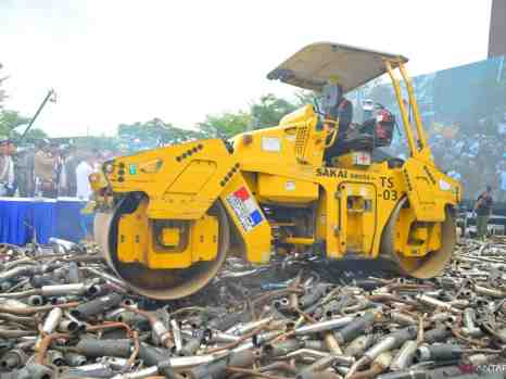 Polda Jabar Musnahkan 4.599 Knalpot Bising