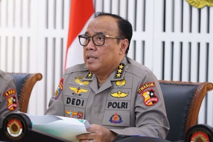 inspektur-pengawasan-umum-irwasum-polri-komjen-pol-dedi-pras-2yzg-768x512-1.jpg