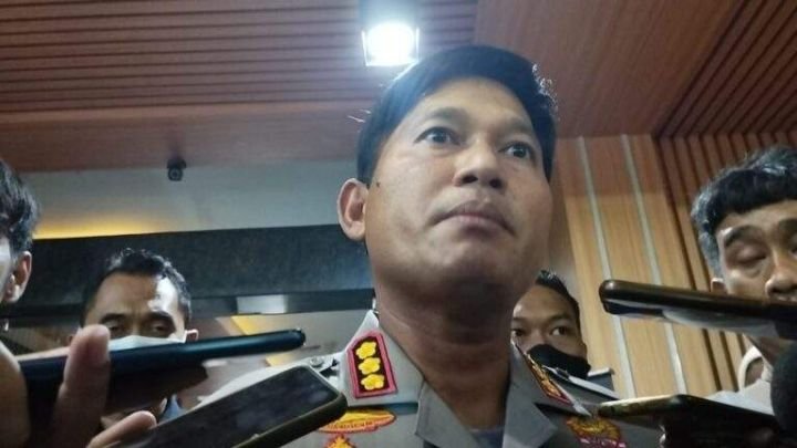 kabid_humas_polda_metro_jaya_kombes_pol_endra_zulpan_840x576-768x432-1.jpeg