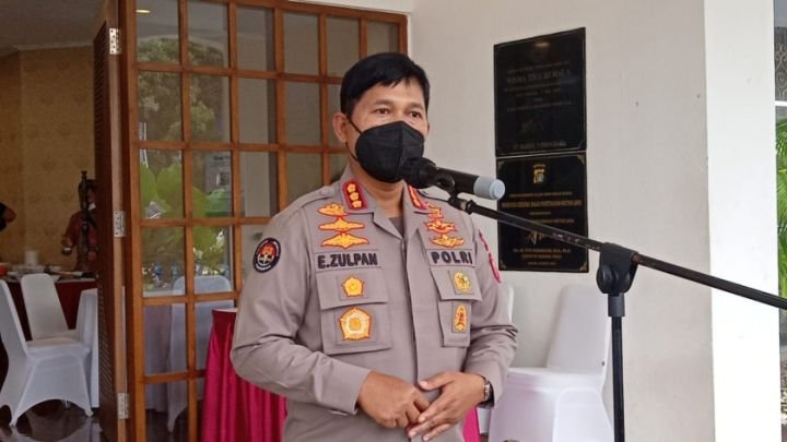 kabid_humas_polda_metro_jaya_kombes_pol_endra_zulpan_foto_pmj_840x576-1.jpg