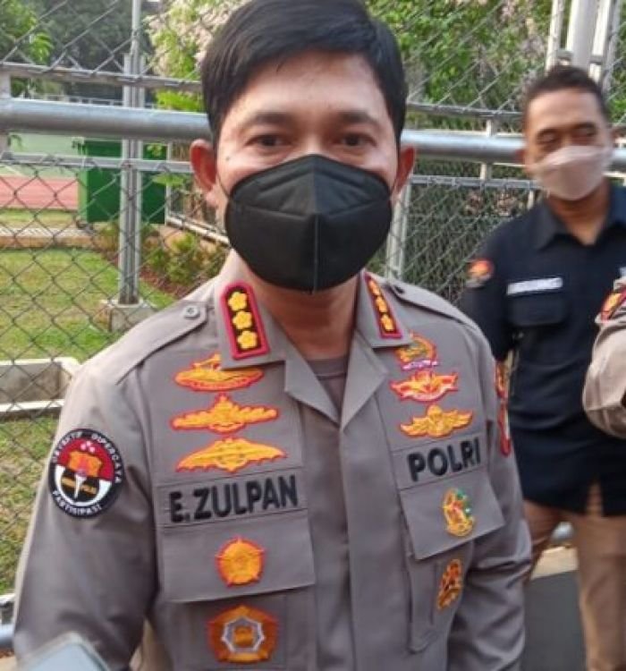 kabid_humas_polda_metro_jaya_ombes_pol_endra_zulpan_foto_pmji_840x576-768x432-1.jpg