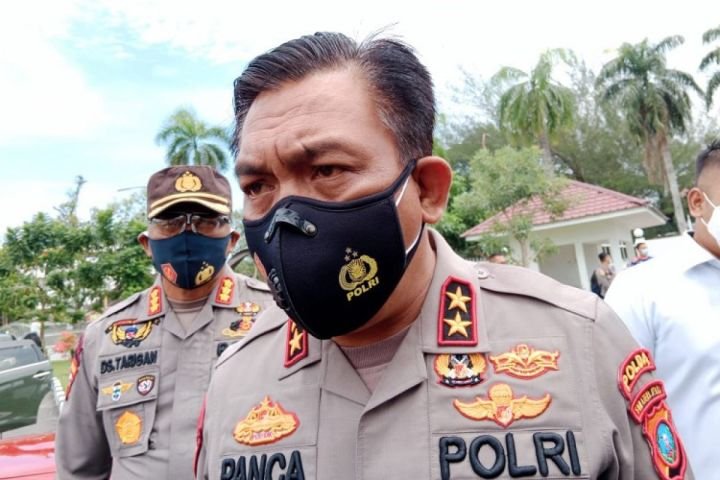 kapolda-sumut-irjen-pol-rz-panca-putra-simanjuntak-usai-rapa-31zi.jpg
