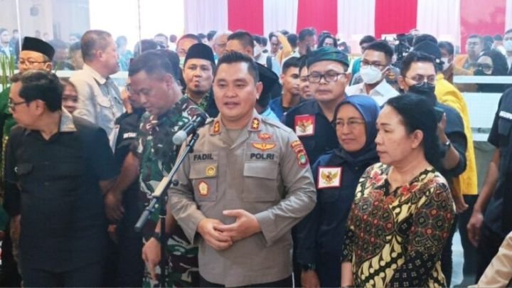 kapolda_metro_jaya_irjen_pol_fadil_imran_840x576-2-768x432-1.jpeg