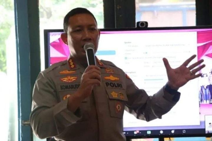 kapolres_metro_jakarta_pusat_kombes_pol_komarudin_foto_pmj_840x576-768x512-1.jpg