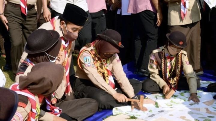 kominfo-jokowi-jambore-prmauka-penggalang.jpg