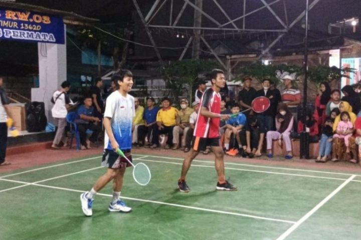 turnamen-bulutangkis-pelaku-tawuran-di-makasar-jakarta-timur-768x512-1.jpg
